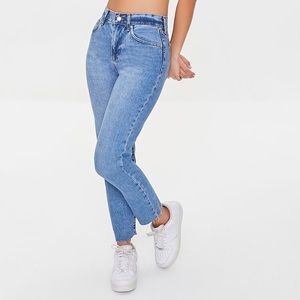 F21 Women Premium Distressed Mom Jeans | Size 30